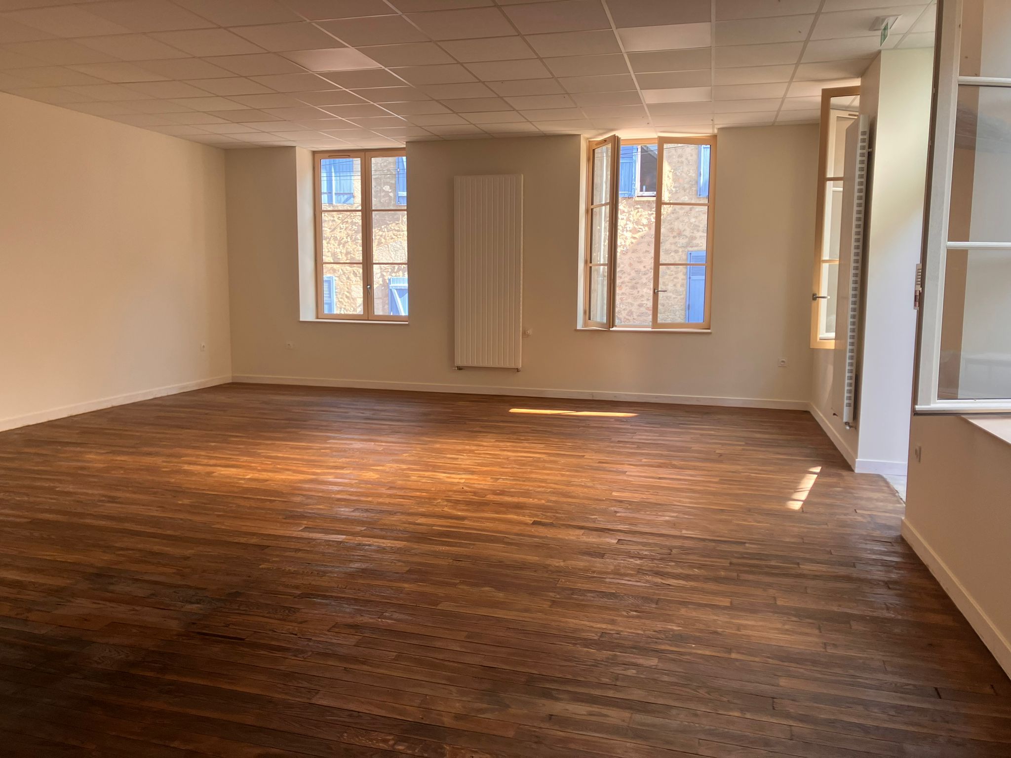 Une salle associative intergénérationnelle rénovée : un nouvel élan pour le tissu local